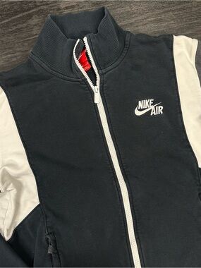 Nike Air Black White Zip Sweatshirt Adult Medium Embroidered Swoosh Streetwear